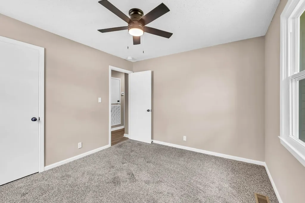 824 Garrettsburg Road Clarksville TN 37042