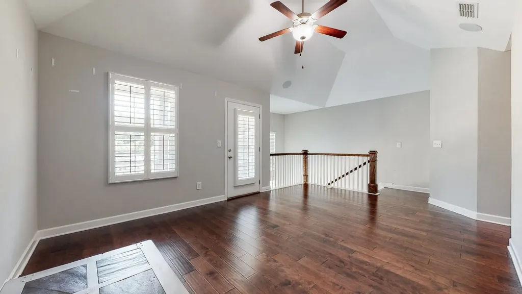 7380 Old Harding Pike Nashville TN 37221