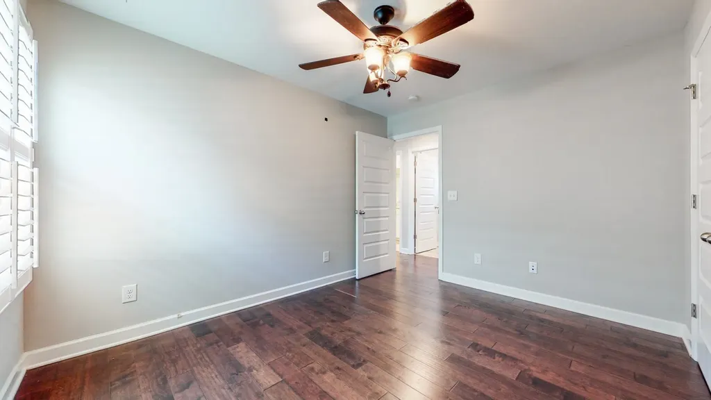 7380 Old Harding Pike Nashville TN 37221