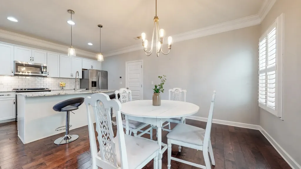 7380 Old Harding Pike Nashville TN 37221