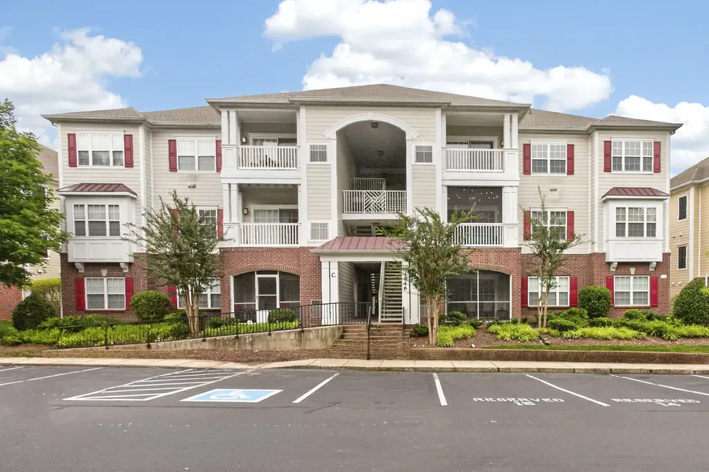 4846 Bevendean Drive Nashville TN 37211