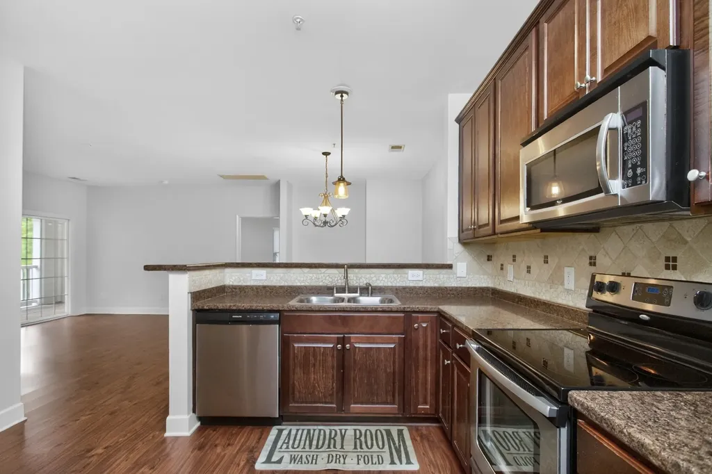 4846 Bevendean Drive Nashville TN 37211