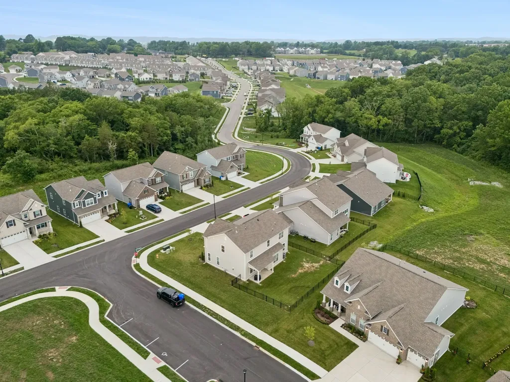 2461 Williams Ridge Drive Columbia TN 38401
