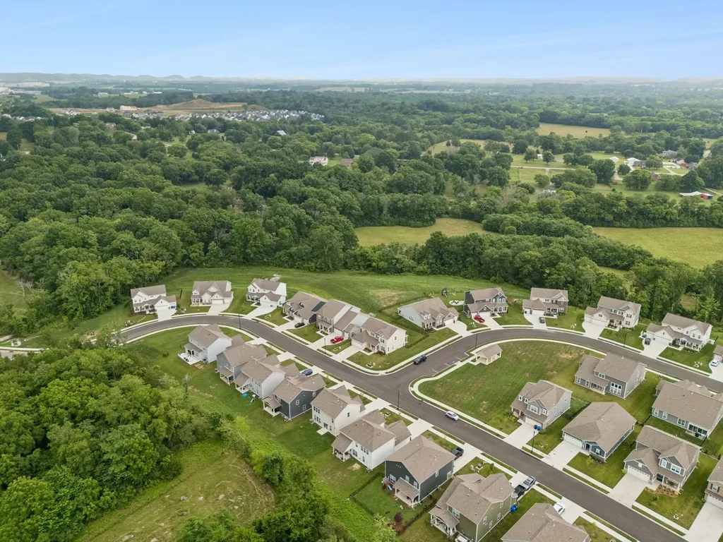 2461 Williams Ridge Drive Columbia TN 38401