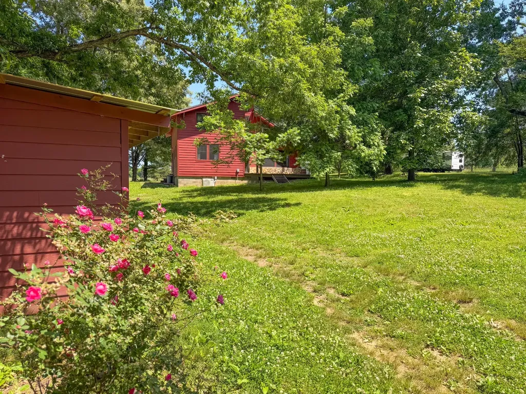 3800 Salem Road Minor Hill TN 38473