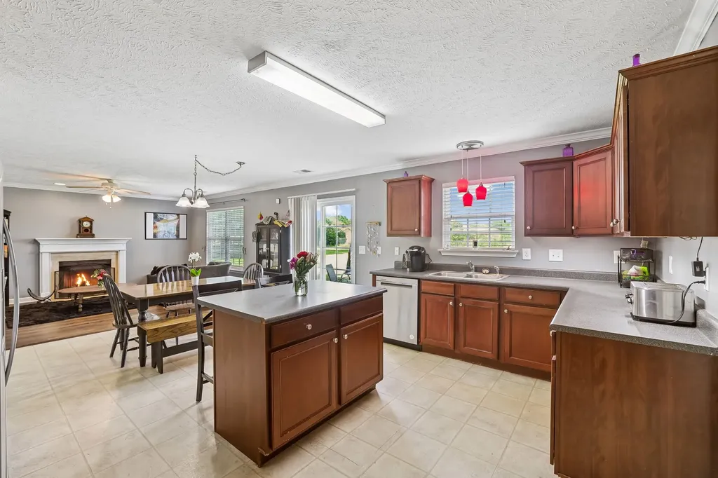 123 Arkansas Court Murfreesboro TN 37129