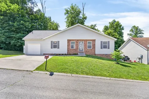 1234 Quail Hollow Circle Cookeville TN 38501