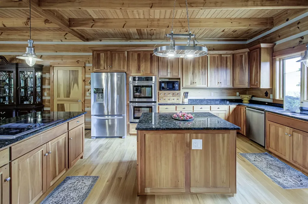 625 Cane Creek Mountain Road Tellico Plains TN 37385