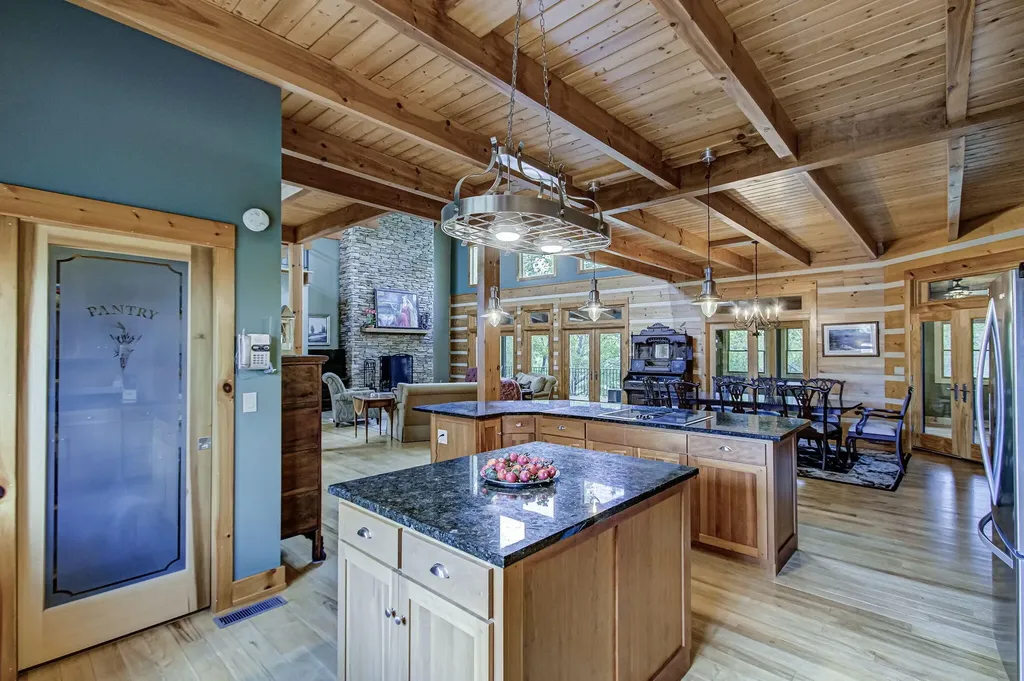 625 Cane Creek Mountain Road Tellico Plains TN 37385