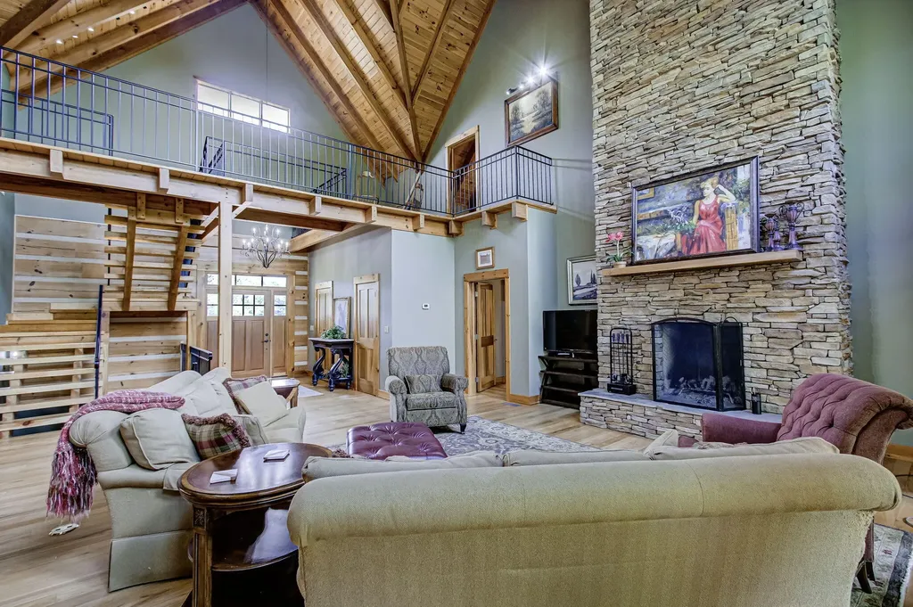 625 Cane Creek Mountain Road Tellico Plains TN 37385