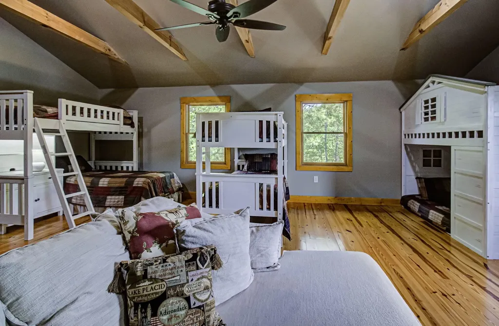 625 Cane Creek Mountain Road Tellico Plains TN 37385