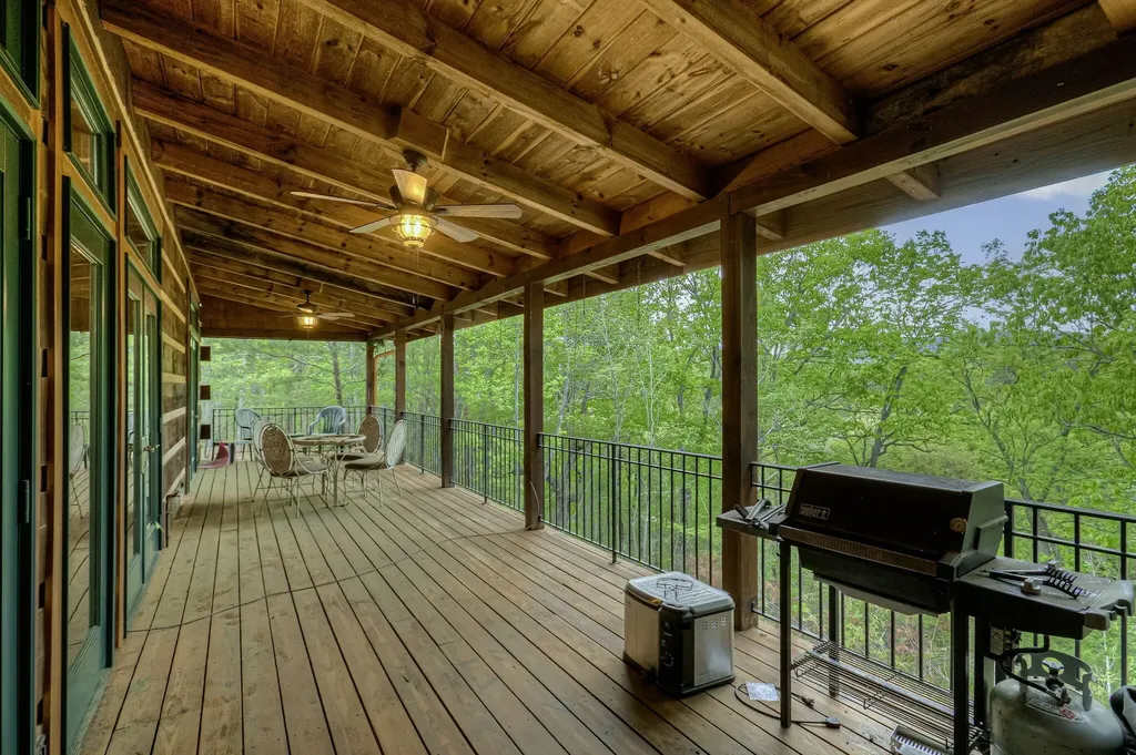 625 Cane Creek Mountain Road Tellico Plains TN 37385
