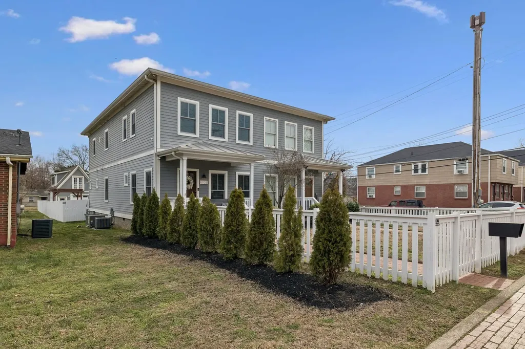 600B Fatherland Street Nashville TN 37206