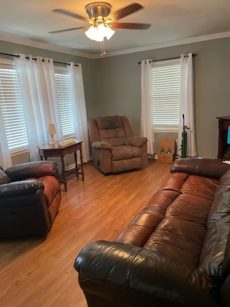 527 7th Street Lawrenceburg TN 38464