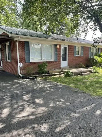 527 7th Street Lawrenceburg TN 38464