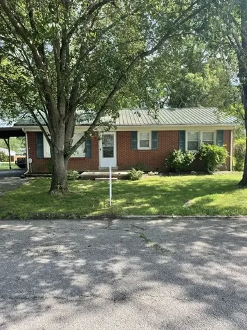 527 7th Street Lawrenceburg TN 38464