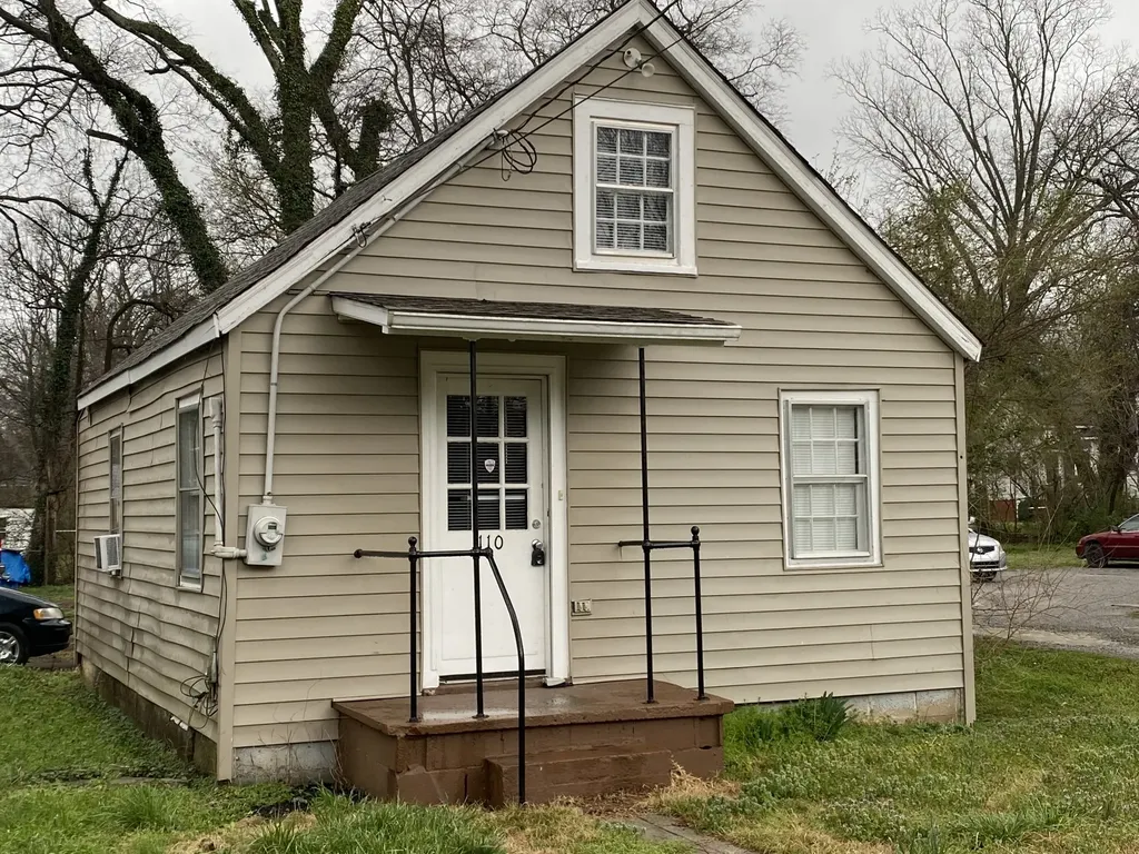 110 W Chestnut Street Murfreesboro TN 37130