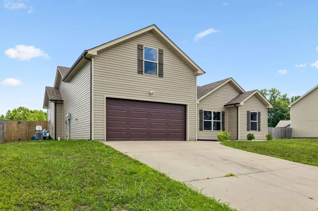 1075 Freedom Drive Clarksville TN 37042