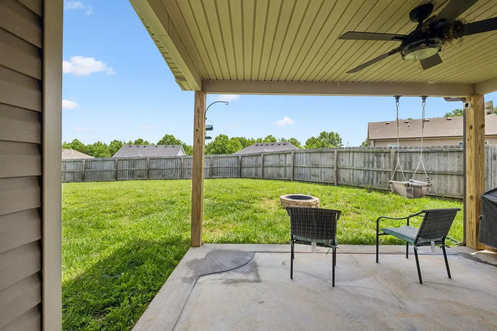 1075 Freedom Drive Clarksville TN 37042