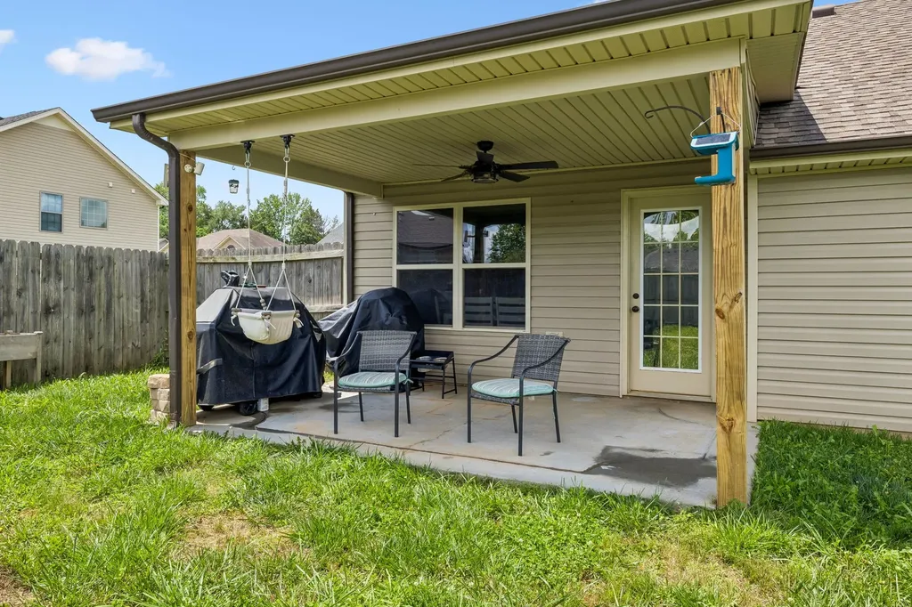 1075 Freedom Drive Clarksville TN 37042
