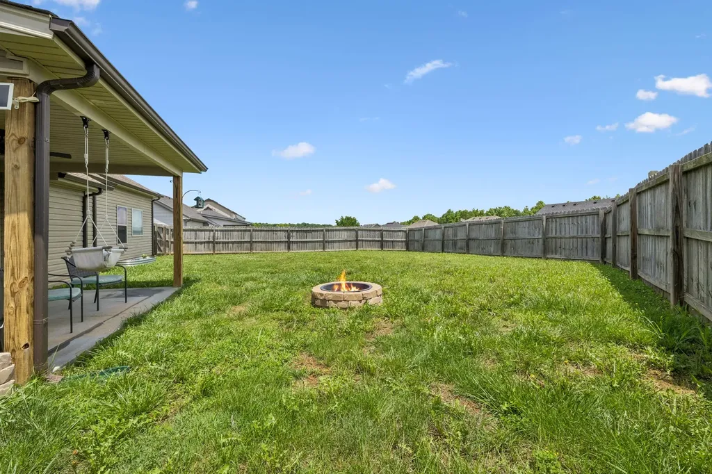 1075 Freedom Drive Clarksville TN 37042