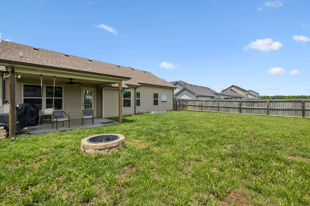 1075 Freedom Drive Clarksville TN 37042