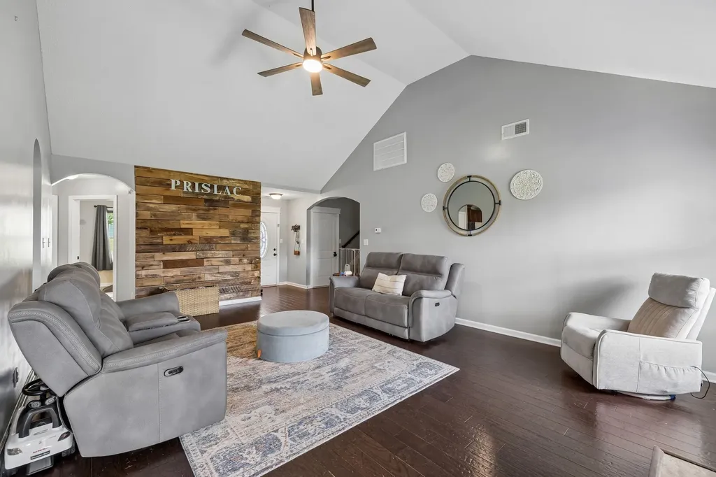1075 Freedom Drive Clarksville TN 37042