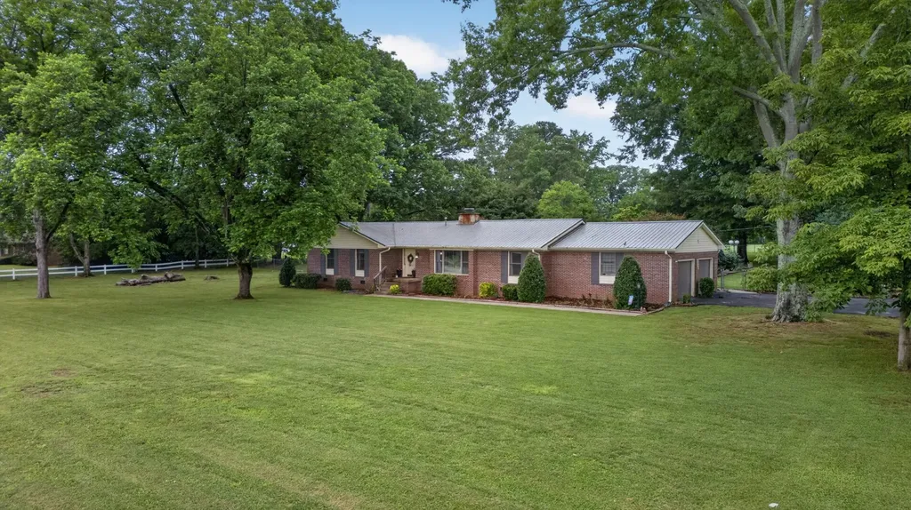 1405 Old Estill Springs Road Winchester TN 37398