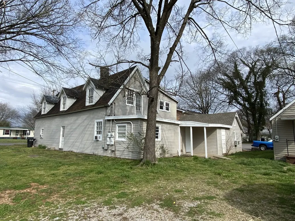 604 N Maple Street Murfreesboro TN 37130