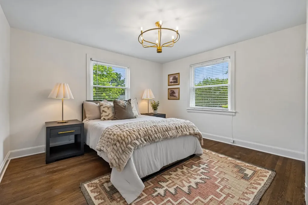 1136 Sunnymeade Drive Nashville TN 37216