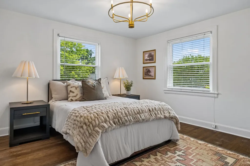 1136 Sunnymeade Drive Nashville TN 37216