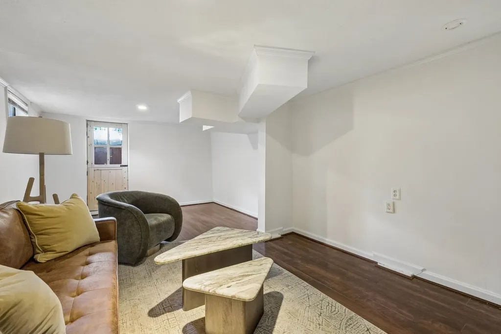 1136 Sunnymeade Drive Nashville TN 37216