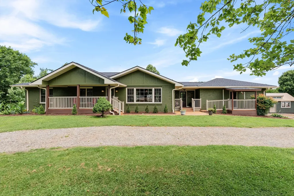 7368 Coldwater Road Fairview TN 37062