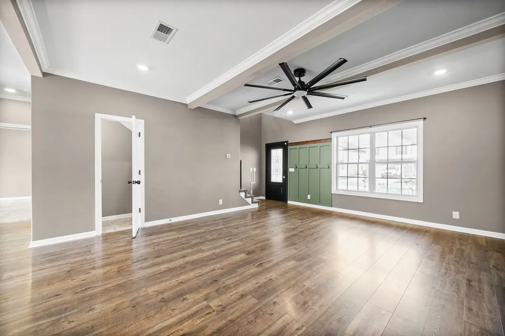 1483 Kingbird Drive Clarksville TN 37040