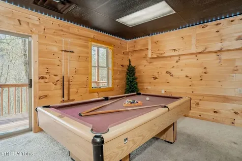 4164 Lumber Jack Way Sevierville TN 37876