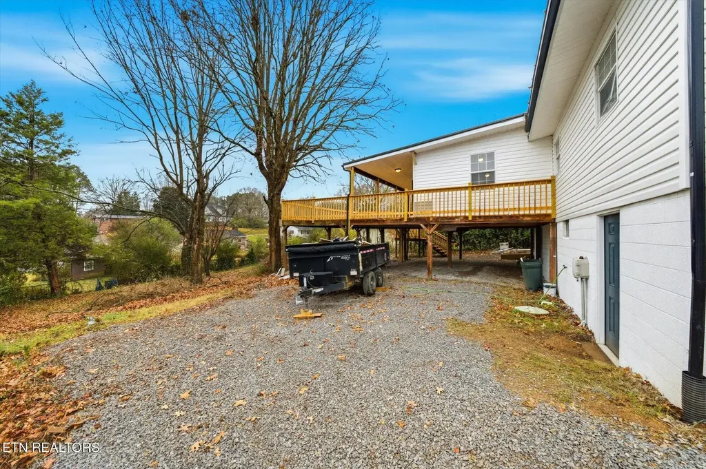 425 Cumberland Avenue Athens TN 37303
