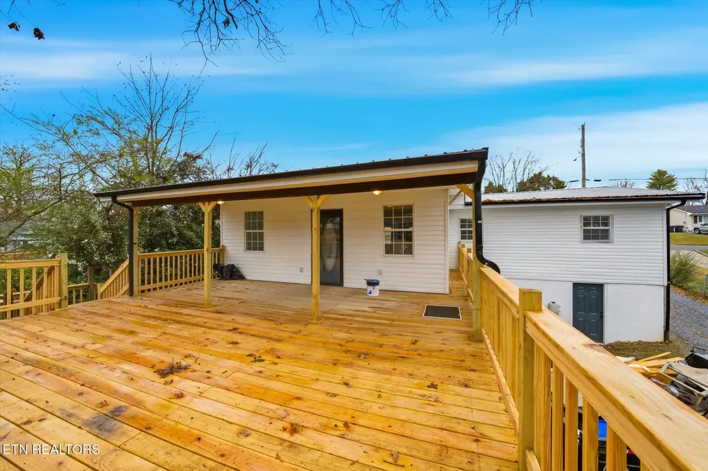 425 Cumberland Avenue Athens TN 37303