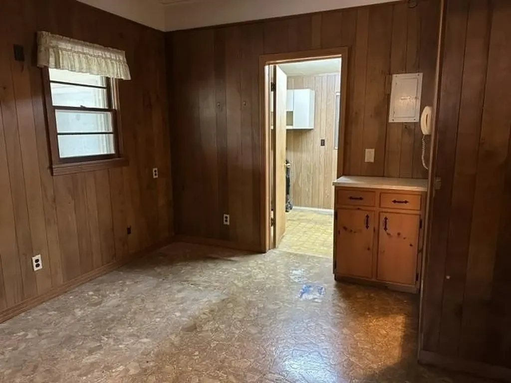 19405 Highway 69 Savannah TN 38372