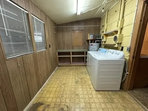 19405 Highway 69 Savannah TN 38372
