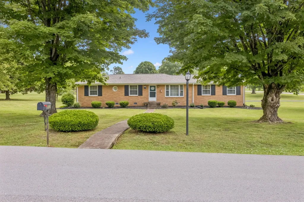 502 Hillview Drive Mount Juliet TN 37122