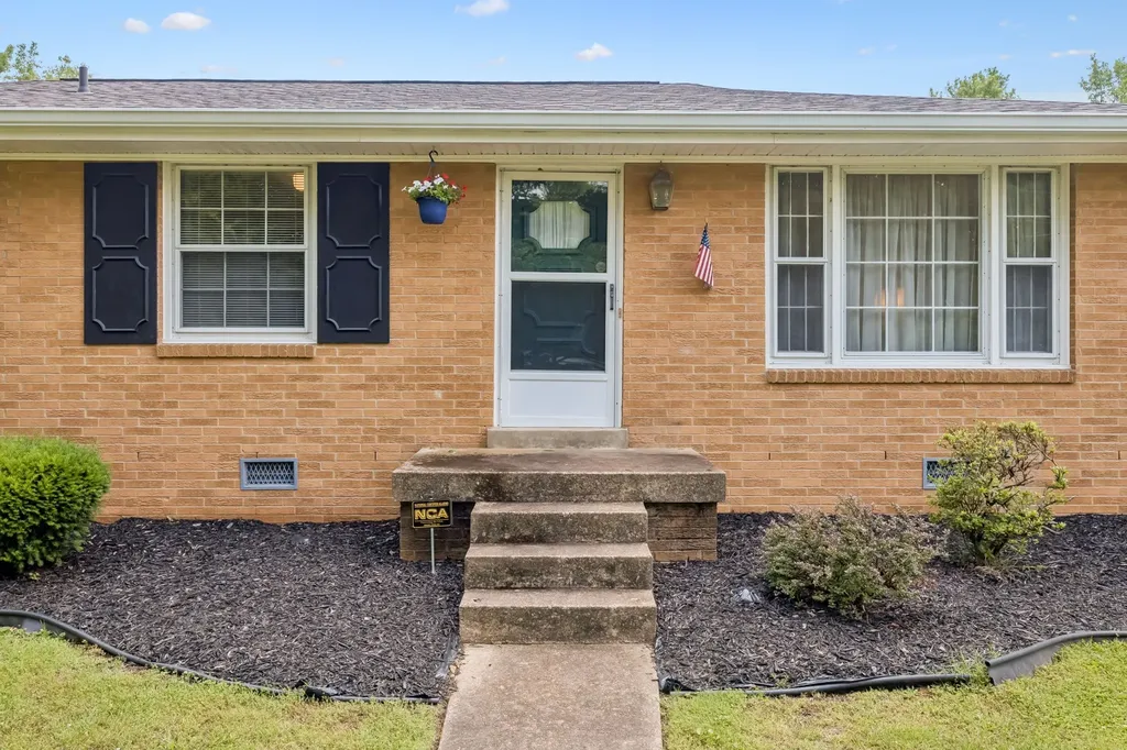 502 Hillview Drive Mount Juliet TN 37122
