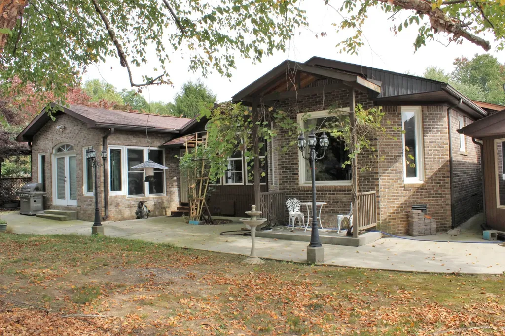 615 Lakeview Way Winchester TN 37398