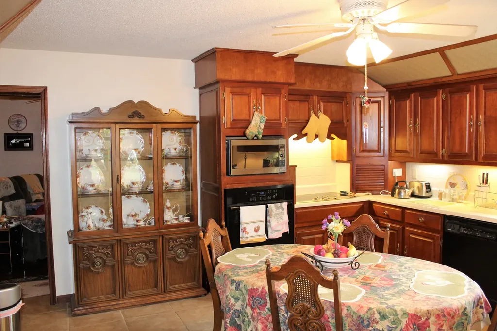 615 Lakeview Way Winchester TN 37398