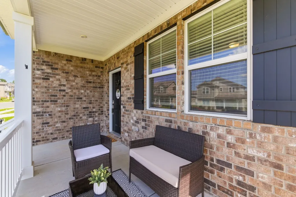 2116 Postings Point Antioch TN 37013