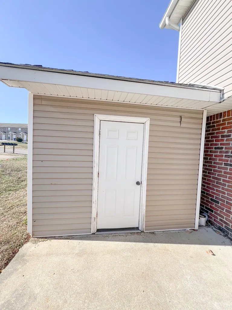 1217 Ash Ridge Drive Clarksville TN 37042