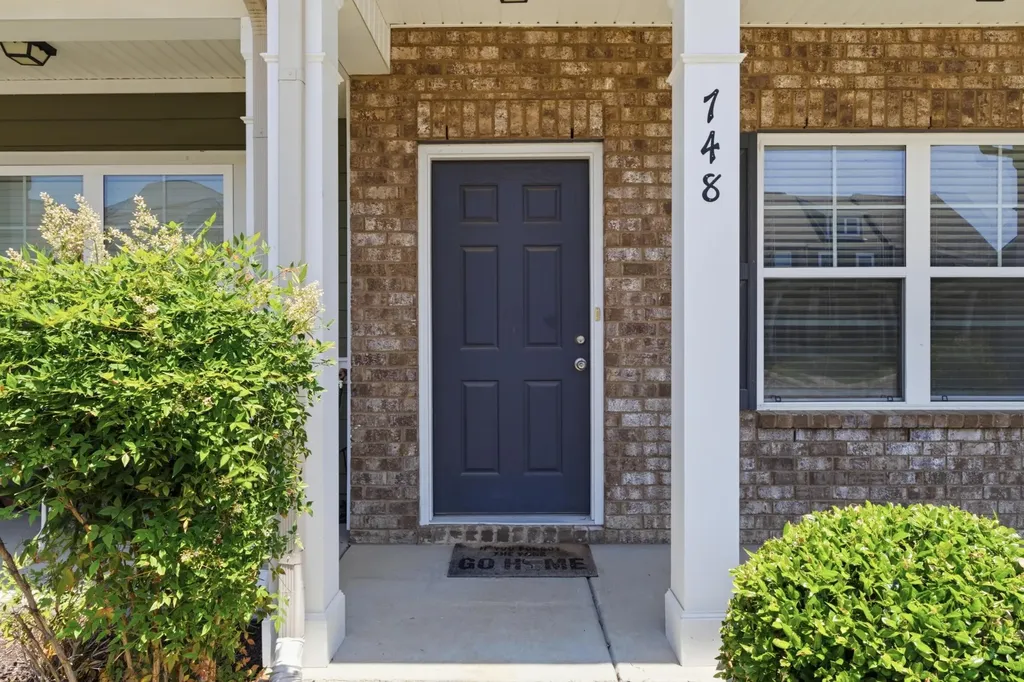 748 Bradburn Village Way Antioch TN 37013