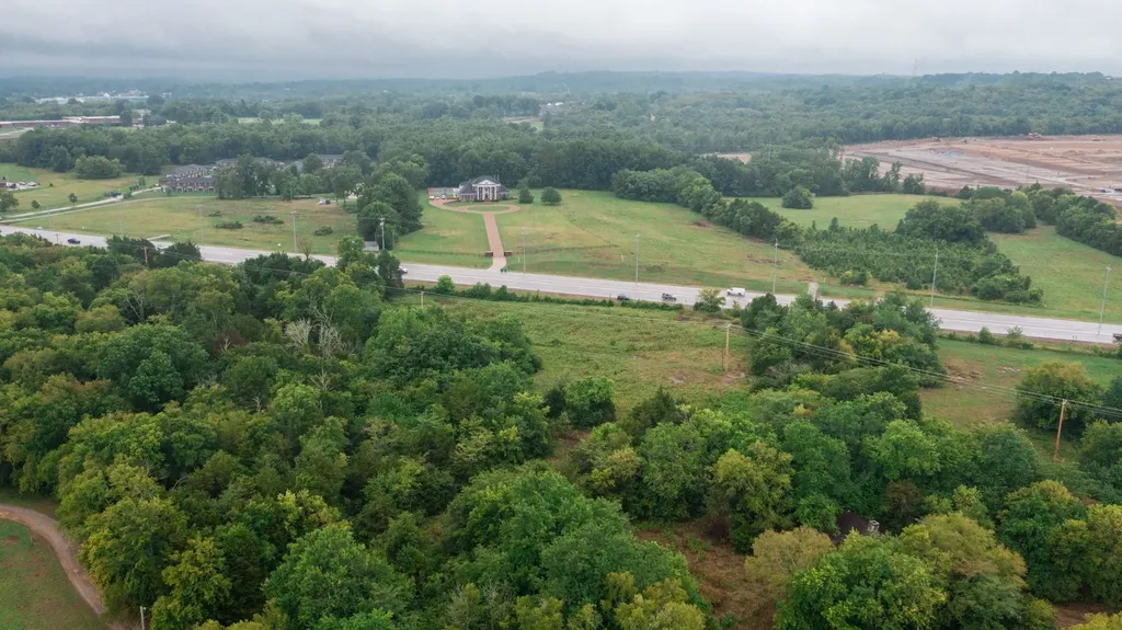 1478 New Columbia Highway Lewisburg TN 37091