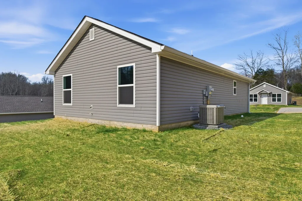 106 Hill Place Dickson TN 37055