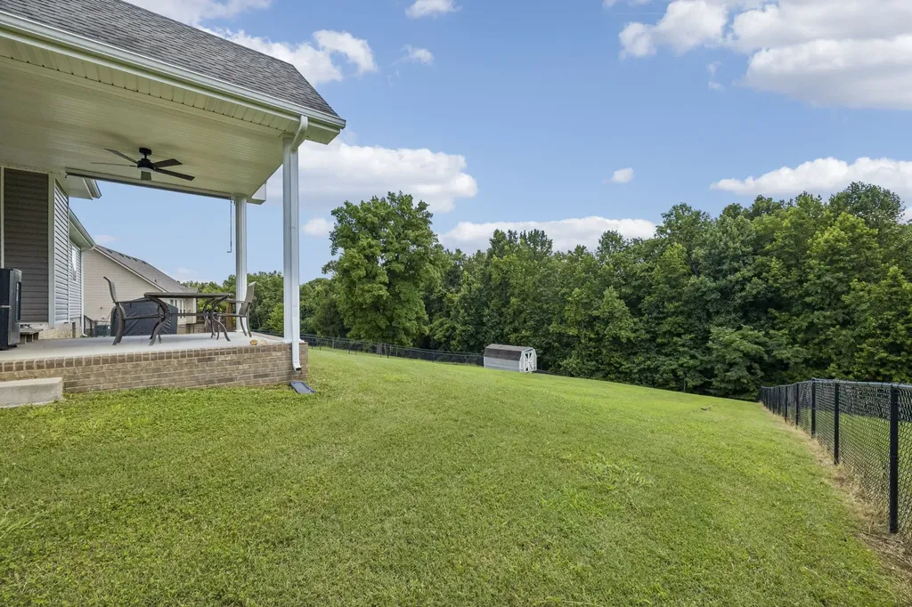1464 Rustys Lane Clarksville TN 37042
