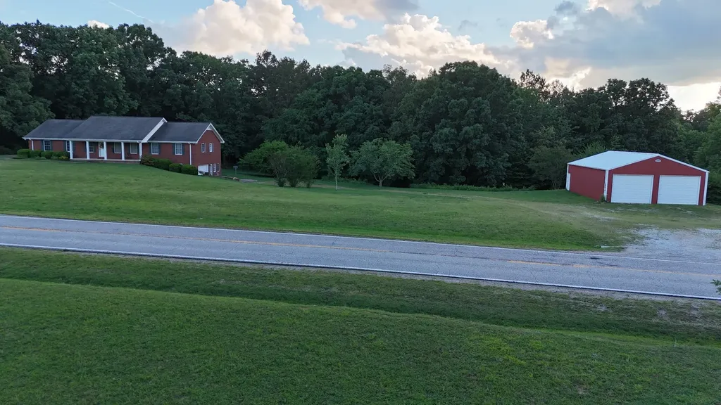9685 Highway 114 Westport TN 38387